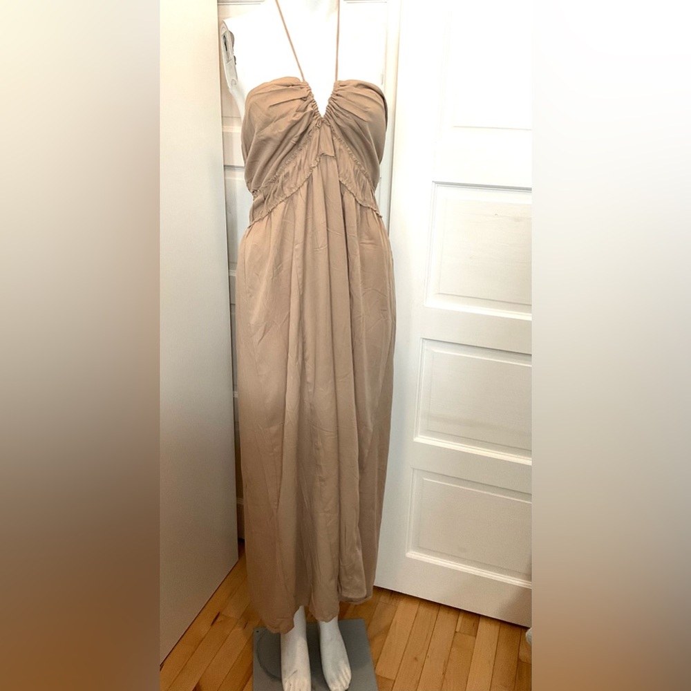 🛑🛑🛑HALTER DRESS